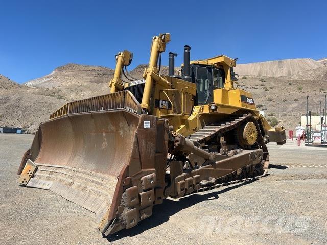CAT D10R ブルドーザー