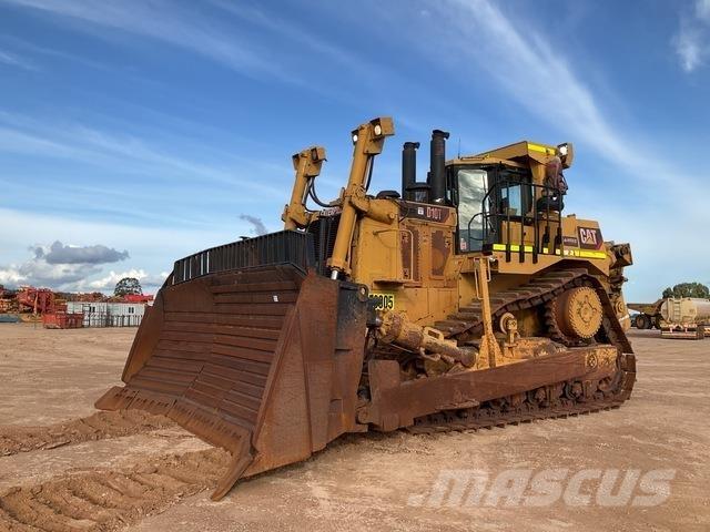 CAT D10T ブルドーザー