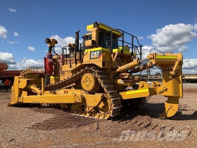CAT D10T ブルドーザー