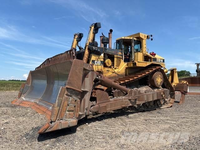 CAT D11R ブルドーザー