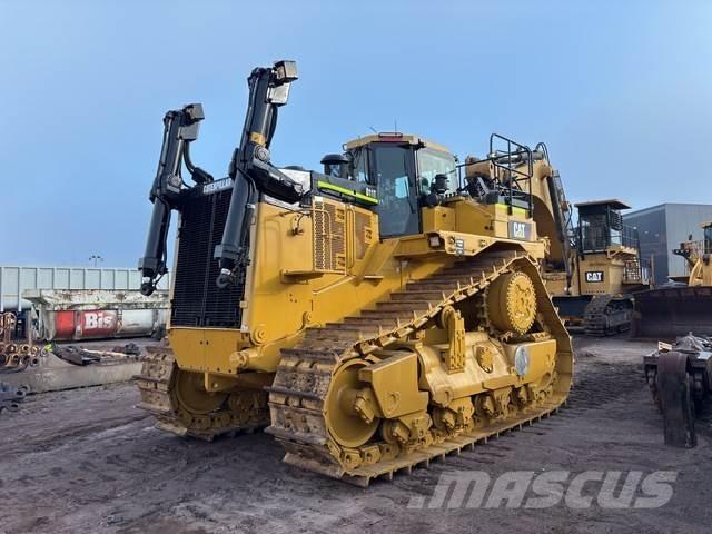 CAT D11T ブルドーザー