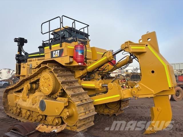 CAT D11T ブルドーザー