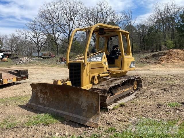 CAT D3G LGP ブルドーザー