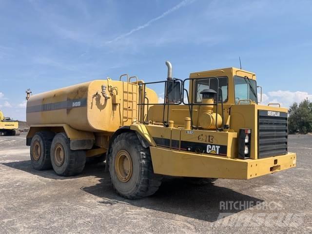 CAT D400D 給水車