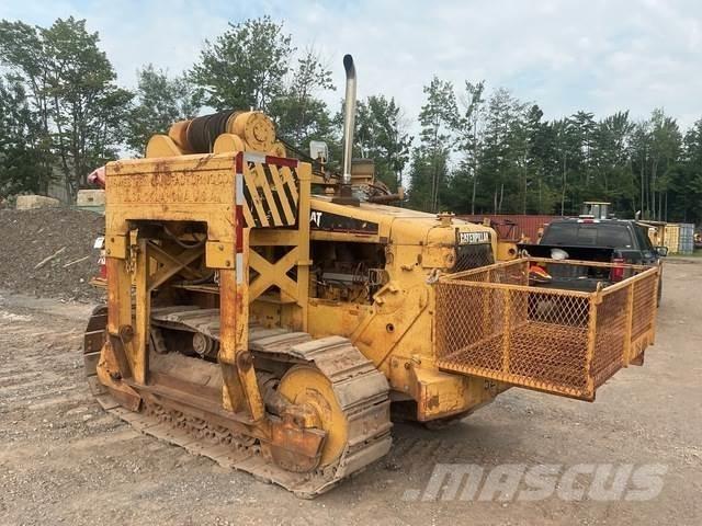 CAT D4E 20 パイプレイヤー・ドーザー