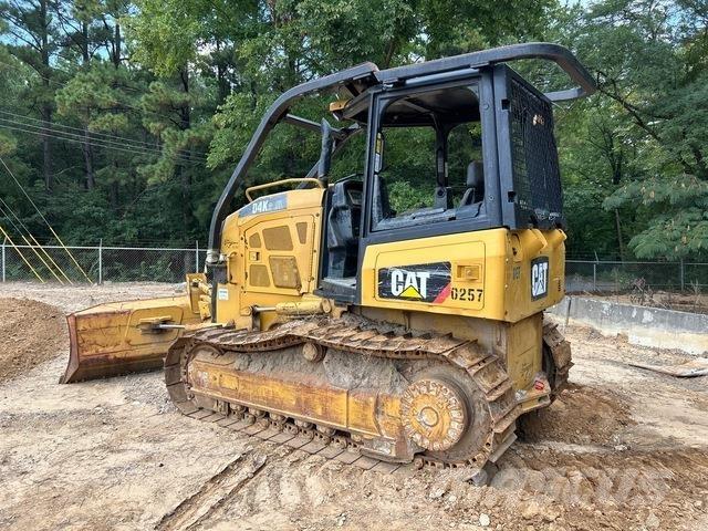 CAT D4K2 XL ブルドーザー