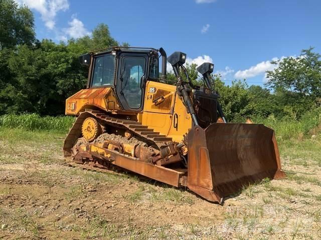CAT D5 ブルドーザー