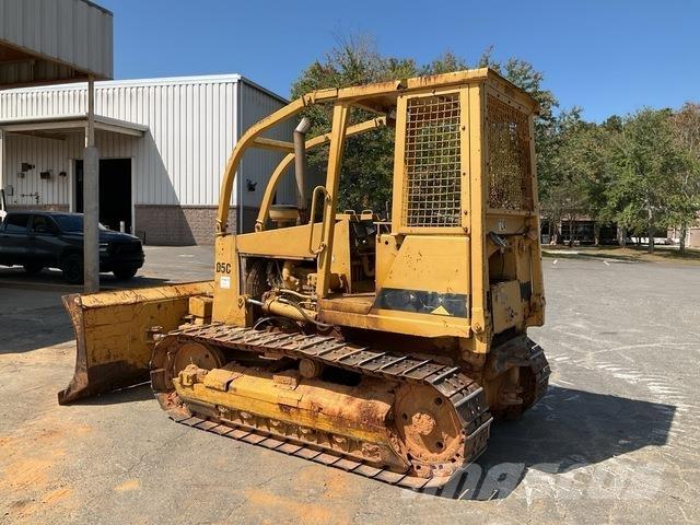 CAT D5C ブルドーザー