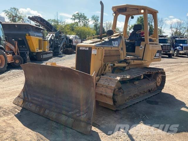 CAT D5G XL ブルドーザー