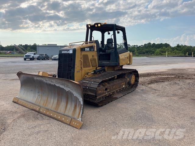 CAT D5K2 LGP ブルドーザー