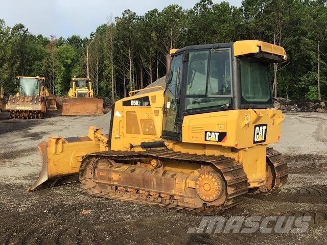 CAT D5K2 LGP ブルドーザー