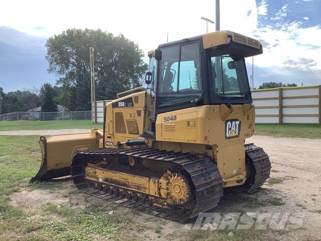 CAT D5K2 LGP ブルドーザー