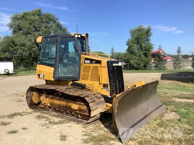 CAT D5K2 LGP ブルドーザー