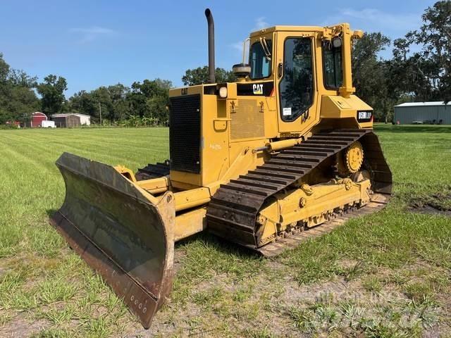 CAT D5M LGP ブルドーザー