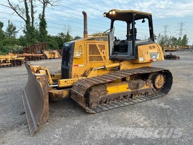 CAT D6K LGP ブルドーザー