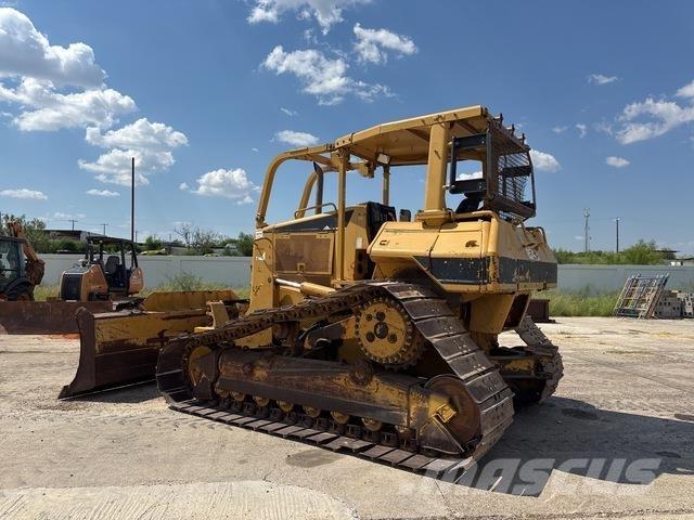 CAT D6N LGP ブルドーザー