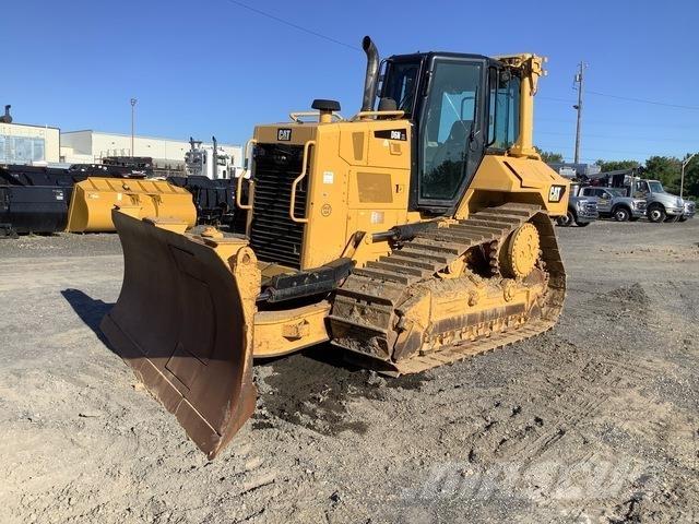 CAT D6N XL ブルドーザー