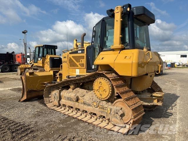 CAT D6N XL ブルドーザー