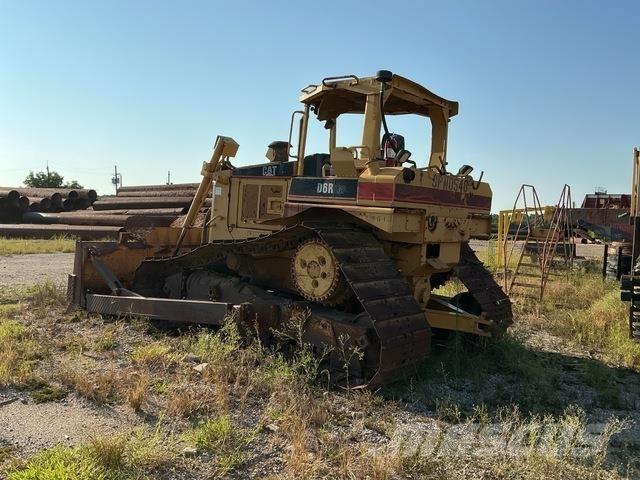 CAT D6R ブルドーザー