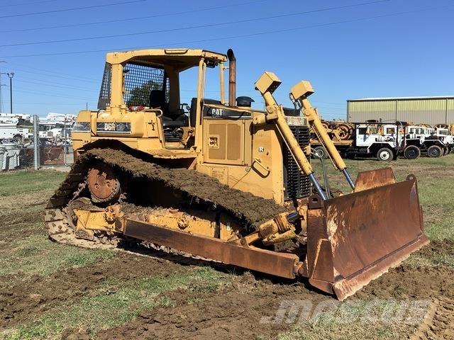 CAT D6R ブルドーザー