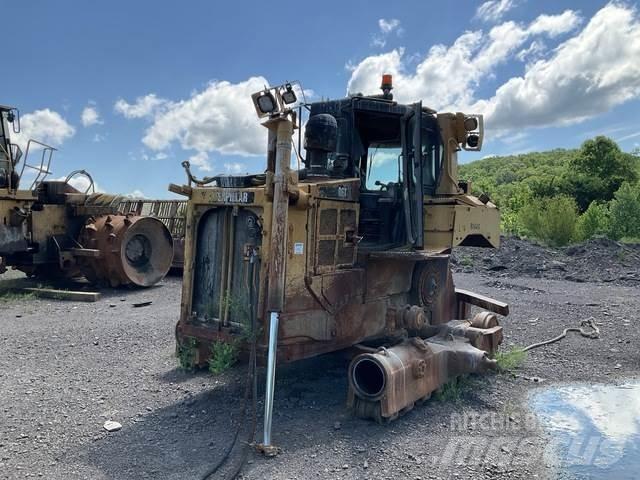 CAT D6T ブルドーザー
