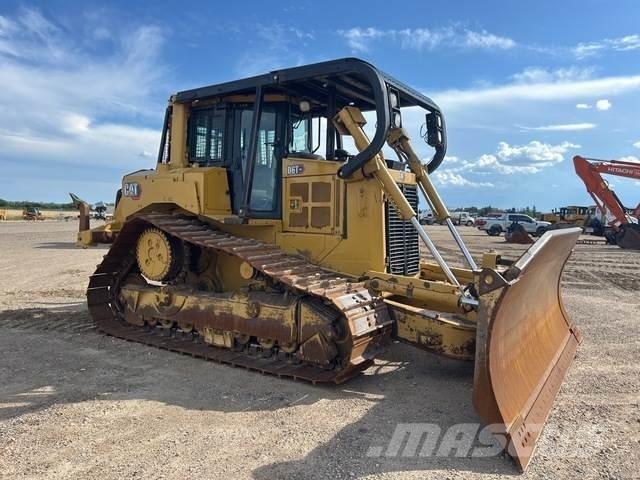 CAT D6T ブルドーザー