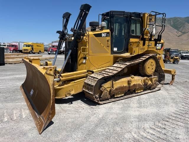 CAT D6T XL ブルドーザー