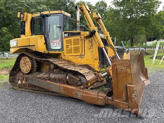 CAT D6T XL ブルドーザー