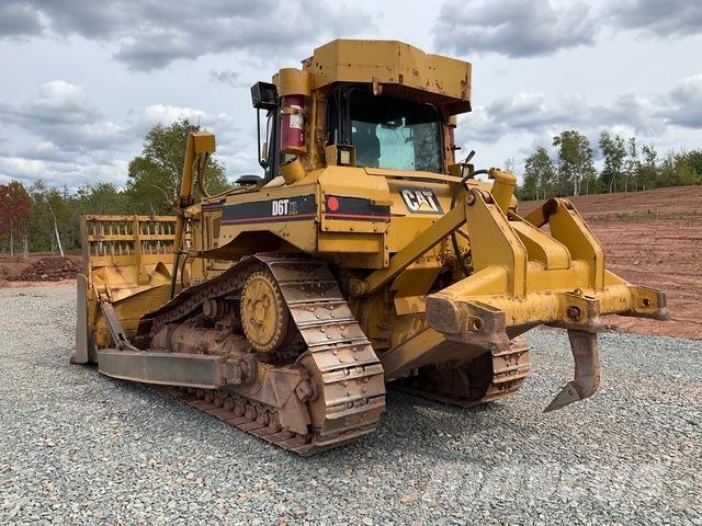 CAT D6T XL ブルドーザー