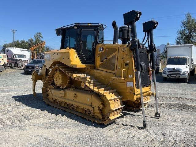 CAT D7 ブルドーザー