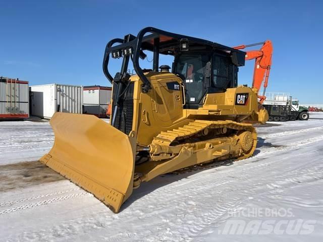 CAT D7E ブルドーザー