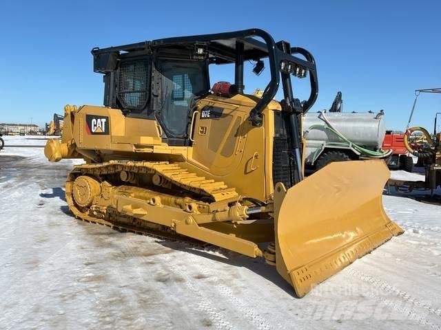 CAT D7E ブルドーザー