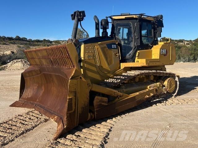 CAT D7E ブルドーザー