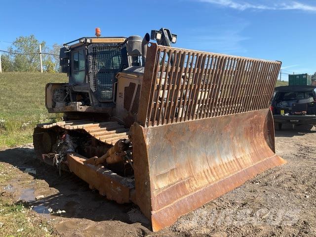 CAT D7E ブルドーザー
