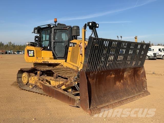 CAT D7E LGP ブルドーザー
