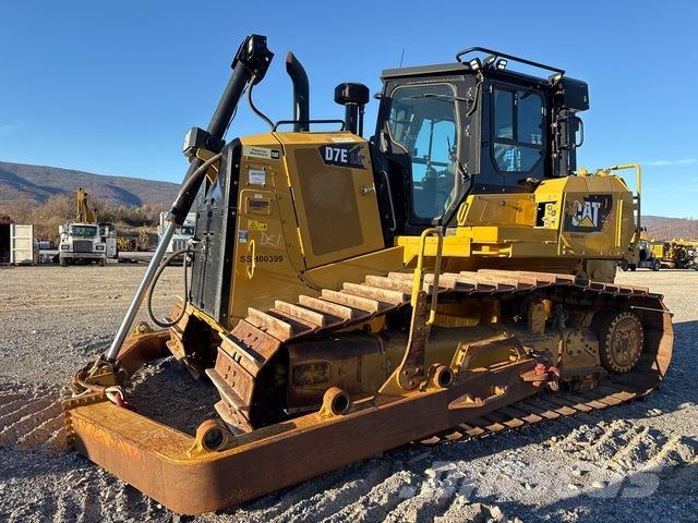 CAT D7E LGP ブルドーザー