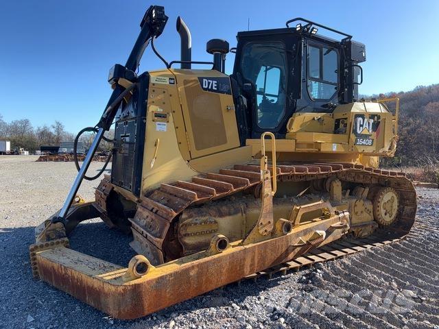 CAT D7E LGP ブルドーザー