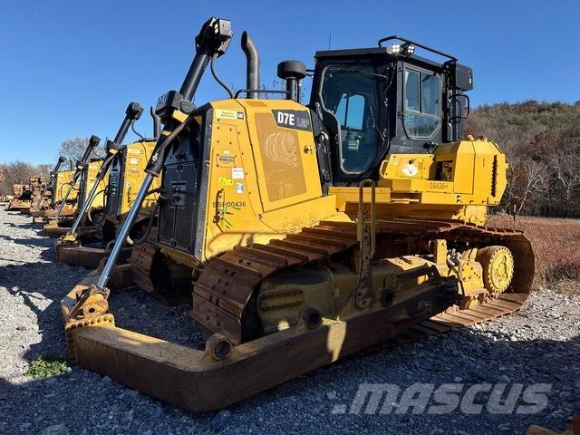 CAT D7E LGP ブルドーザー