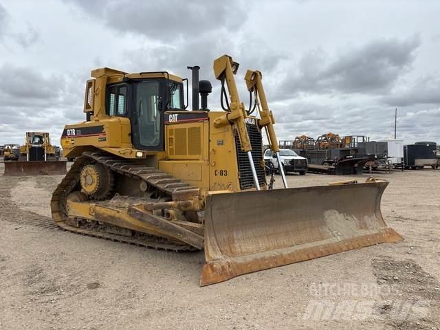 CAT D7R XR ブルドーザー