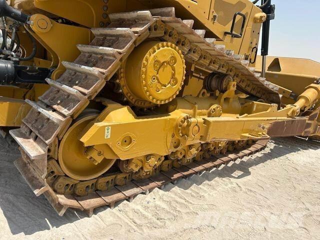 CAT D8 ブルドーザー