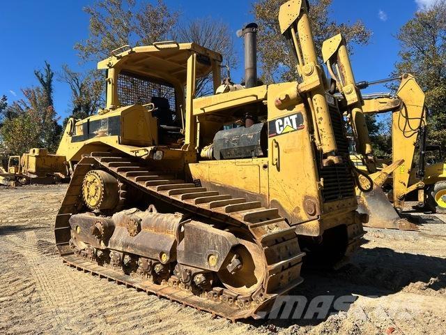 CAT D8N ブルドーザー