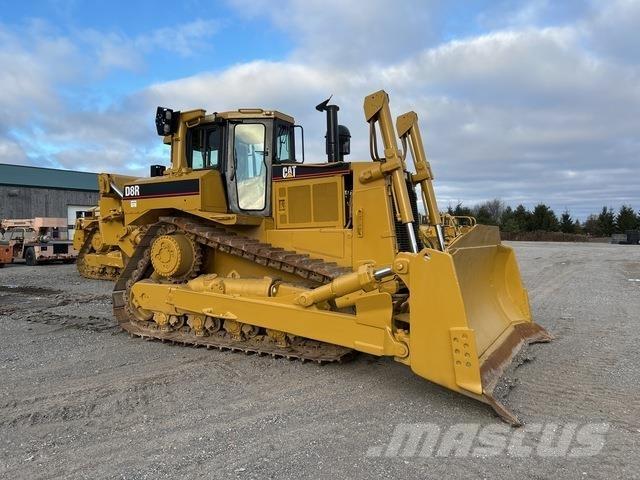 CAT D8R ブルドーザー