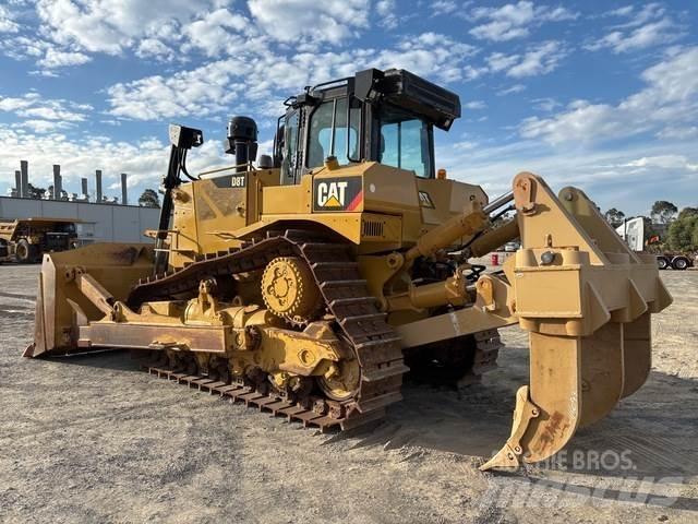 CAT D8T ブルドーザー
