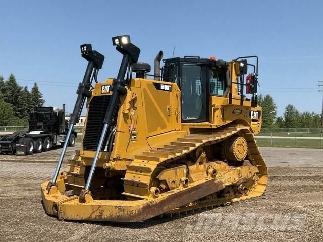 CAT D8T ブルドーザー