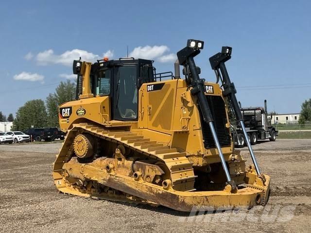 CAT D8T ブルドーザー