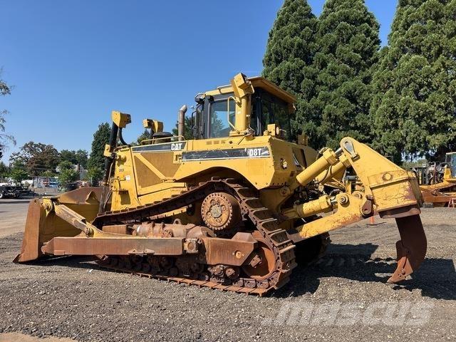 CAT D8T ブルドーザー