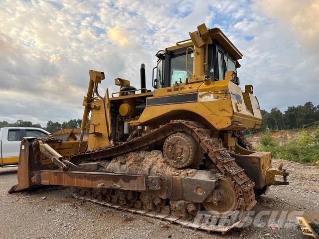 CAT D8T ブルドーザー