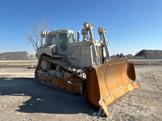 CAT D8T ブルドーザー