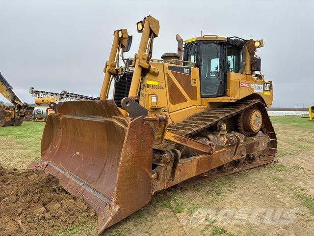 CAT D8T ブルドーザー