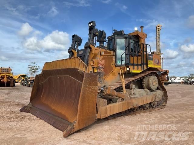 CAT D9 ブルドーザー